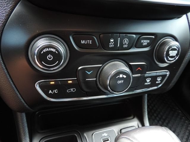 2019 Jeep Cherokee Latitude Plus FWD