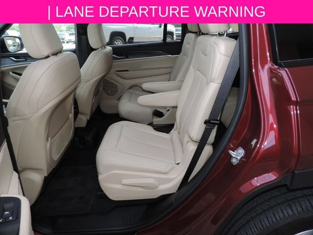 2025 Jeep Grand Cherokee L Limited 4x2