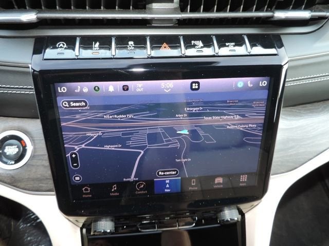 2025 Jeep Grand Cherokee L Limited 4x2