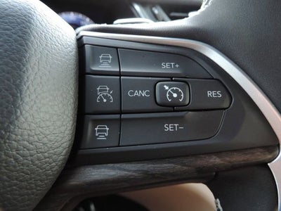 2025 Jeep Grand Cherokee L Limited 4x2