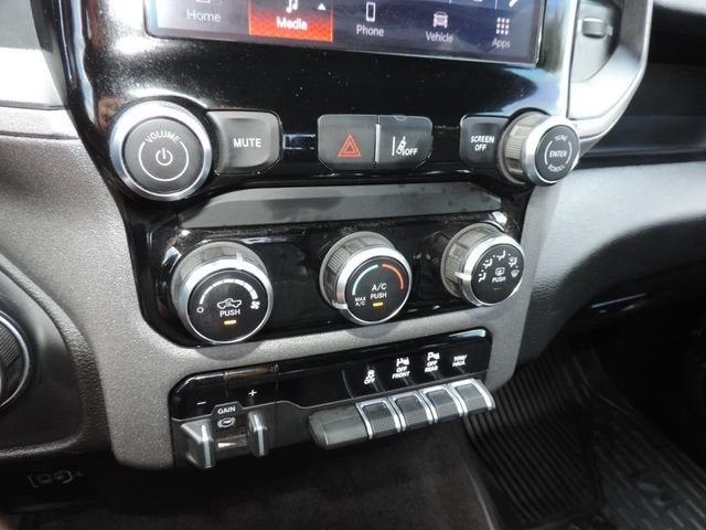 2025 RAM 1500 Tradesman Crew Cab 4x2 5'7" Box