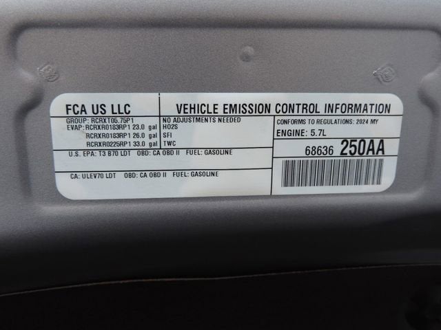 2024 RAM 1500 Lone Star Crew Cab 4x4 5'7" Box