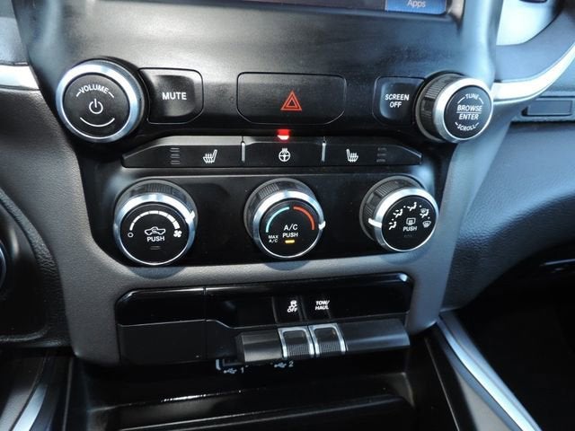 2024 RAM 1500 Lone Star Crew Cab 4x4 5'7" Box