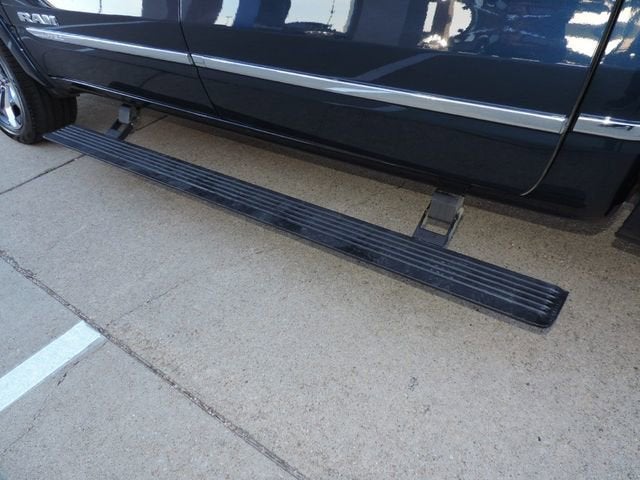 2022 RAM 1500 Limited Crew Cab 4x4 5'7" Box