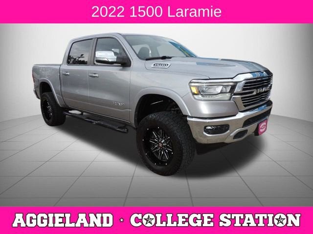 2022 RAM 1500 Laramie Crew Cab 4x4 5'7" Box