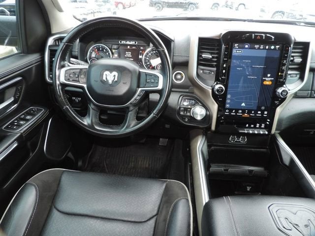 2022 RAM 1500 Laramie Crew Cab 4x4 5'7" Box