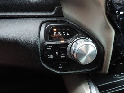 2022 RAM 1500 Laramie Crew Cab 4x4 5'7" Box