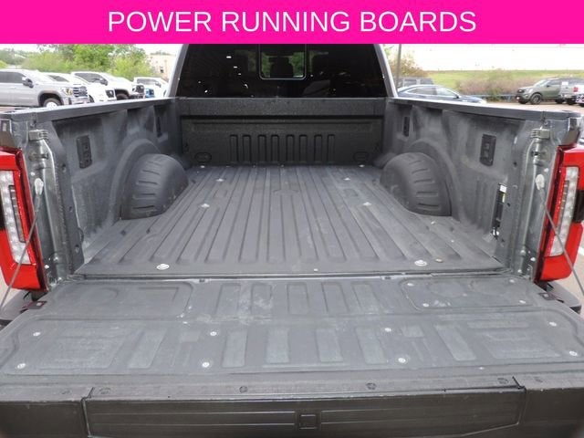 2025 Ford F-250 Platinum