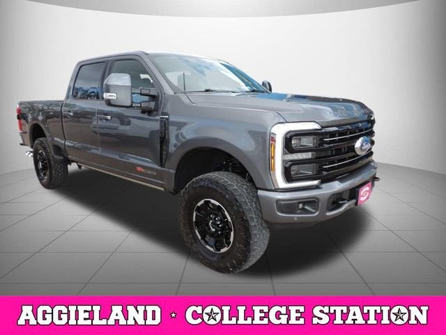 2025 Ford F-250 Platinum