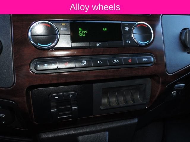 2010 Ford Super Duty F-250 SRW XL