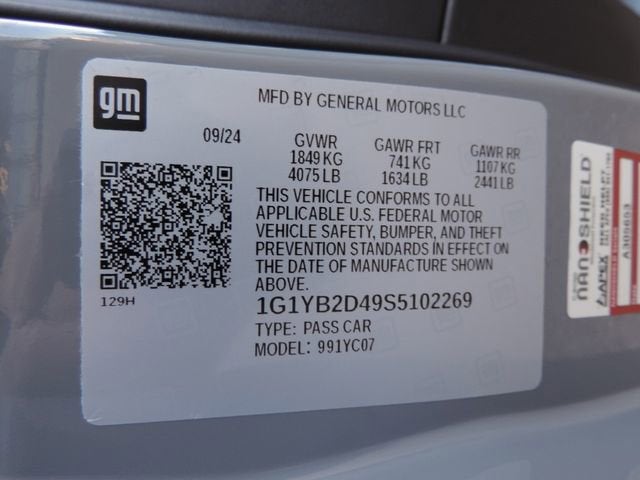 2025 Chevrolet Corvette Stingray 2LT