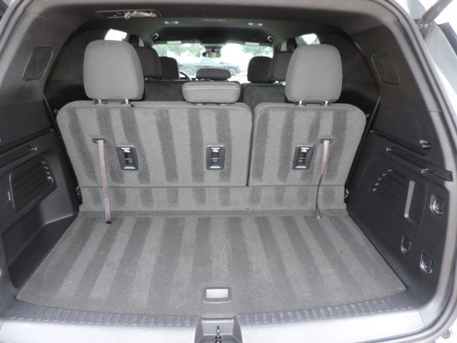 2024 Chevrolet Traverse LS