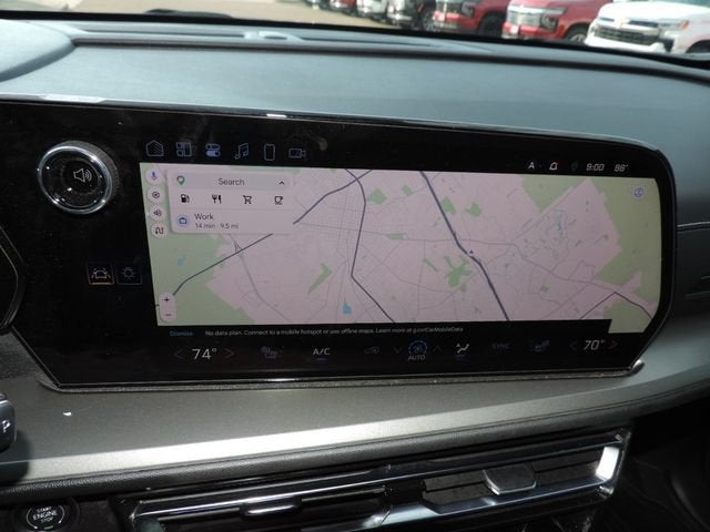 2024 Chevrolet Traverse LS