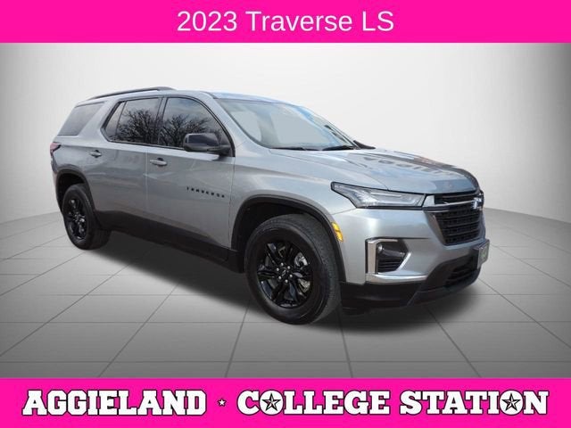 2023 Chevrolet Traverse LS