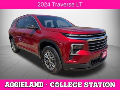 2024 Chevrolet Traverse LT