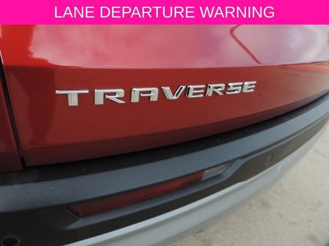 2024 Chevrolet Traverse LT