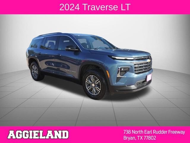 2024 Chevrolet Traverse LT