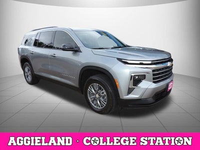 2025 Chevrolet Traverse LT