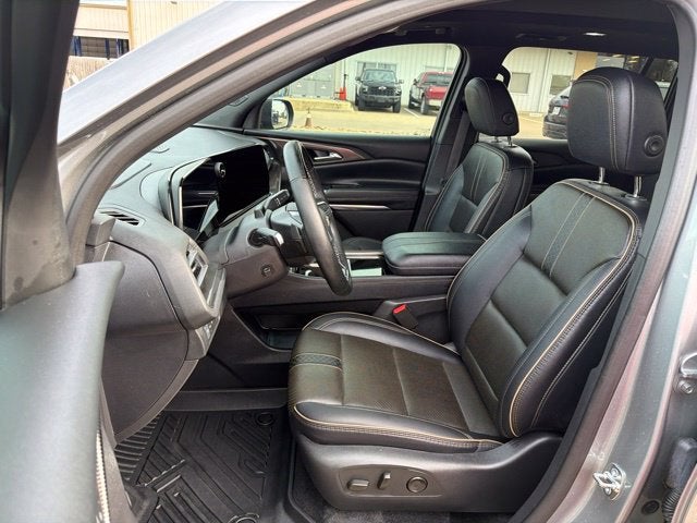 2025 Chevrolet Traverse High Country