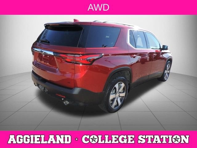 2023 Chevrolet Traverse LT Leather