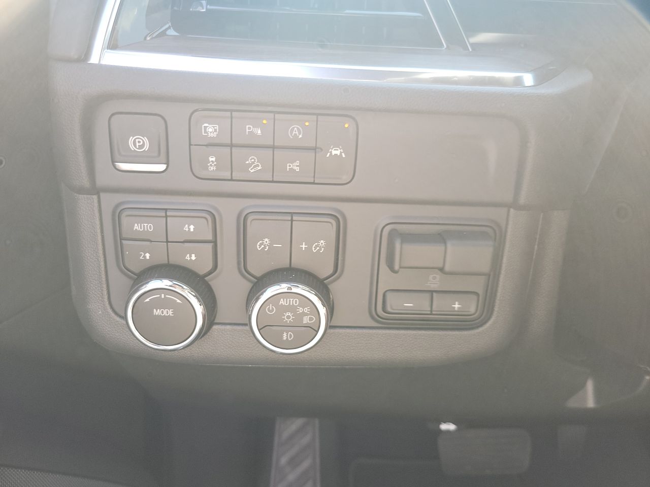 2027 Chevrolet Tahoe LT