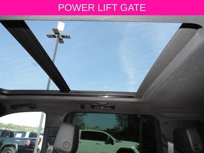 2024 Chevrolet Suburban Z71