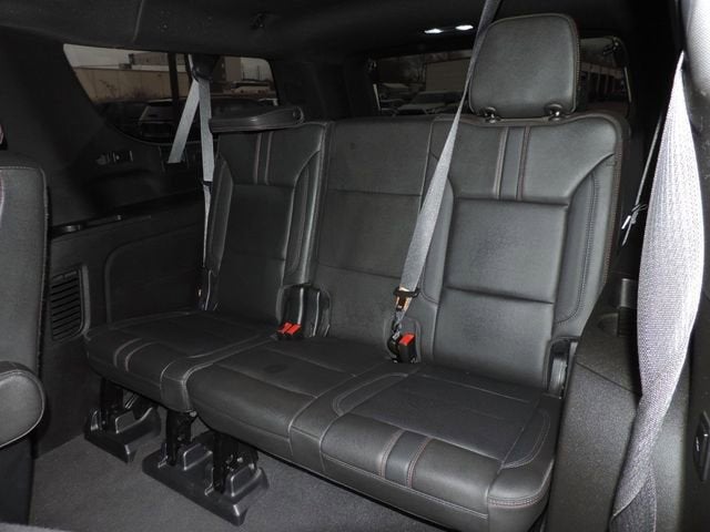 2022 Chevrolet Suburban RST