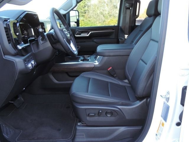 2025 GMC Sierra 2500 HD SLT