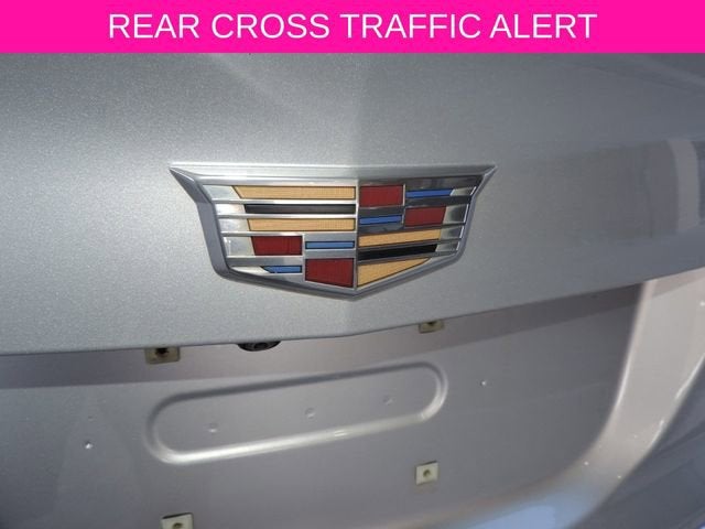 2022 Cadillac XT4 Premium Luxury