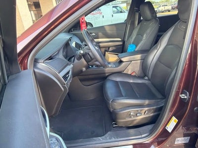 2022 Cadillac XT4 Premium Luxury