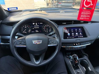 2022 Cadillac XT4 Premium Luxury