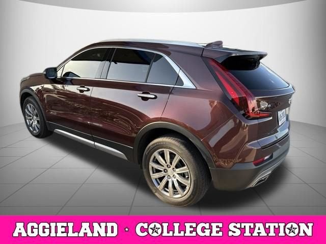 2022 Cadillac XT4 Premium Luxury