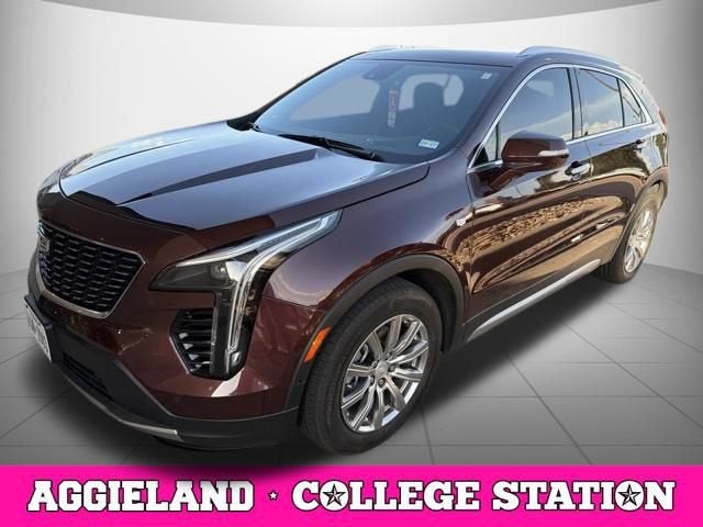 2022 Cadillac XT4 Premium Luxury