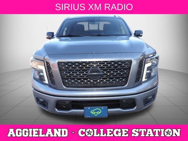 2018 Nissan TITAN SV