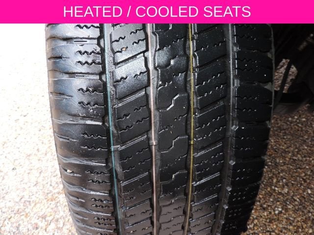 2023 Nissan TITAN Crew Cab Platinum Reserve 4x4