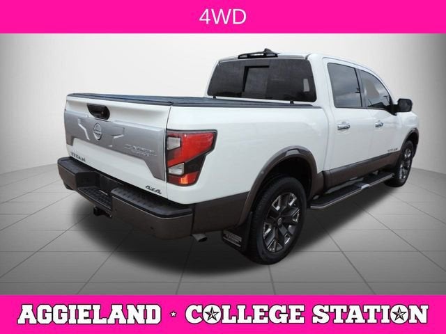 2023 Nissan TITAN Crew Cab Platinum Reserve 4x4