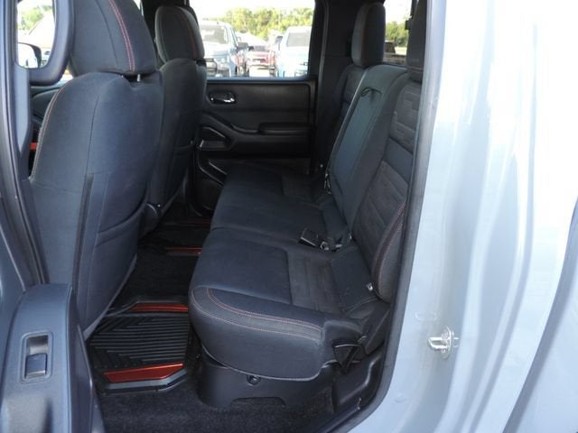 2022 Nissan Frontier Crew Cab PRO-X 4x2