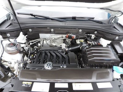 2022 Volkswagen Atlas Cross Sport 3.6L V6 SEL Premium R-Line