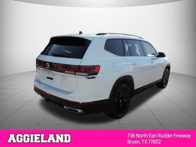2025 Volkswagen Atlas 2.0T SE w/Technology