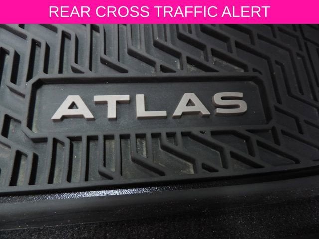 2021 Volkswagen Atlas 3.6L V6 SE w/Technology R-Line