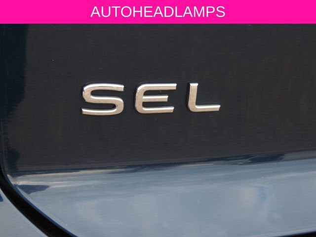 2023 Volkswagen Atlas Cross Sport 2.0T SEL R-Line Black