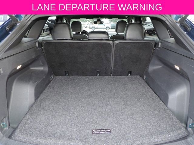 2023 Volkswagen Atlas Cross Sport 2.0T SEL R-Line Black