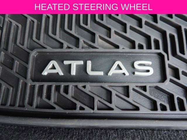 2023 Volkswagen Atlas Cross Sport 2.0T SEL R-Line Black