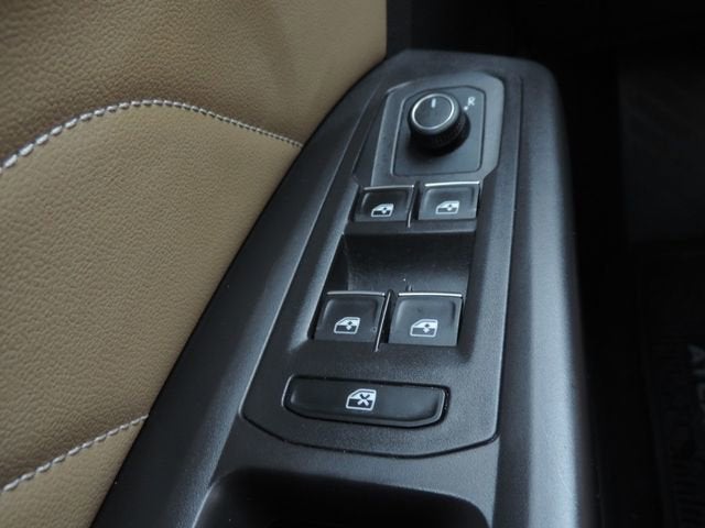 2023 Volkswagen Atlas Cross Sport 2.0T SEL R-Line Black