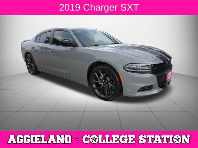 2019 Dodge Charger SXT