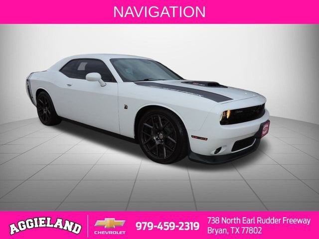 2016 Dodge Challenger 392 Hemi Scat Pack Shaker
