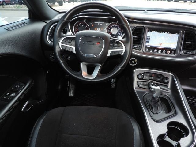 2016 Dodge Challenger 392 Hemi Scat Pack Shaker