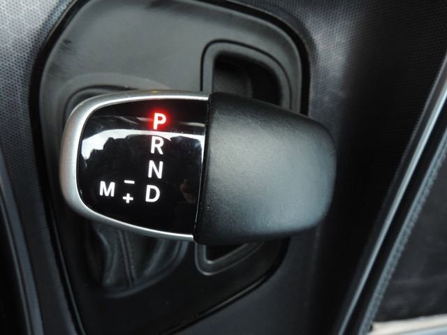 2016 Dodge Challenger 392 Hemi Scat Pack Shaker