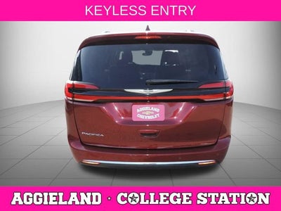 2021 Chrysler Pacifica Touring