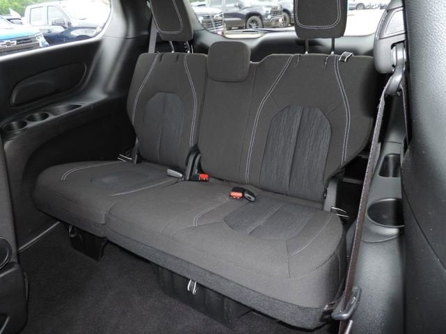2024 Chrysler Pacifica Touring